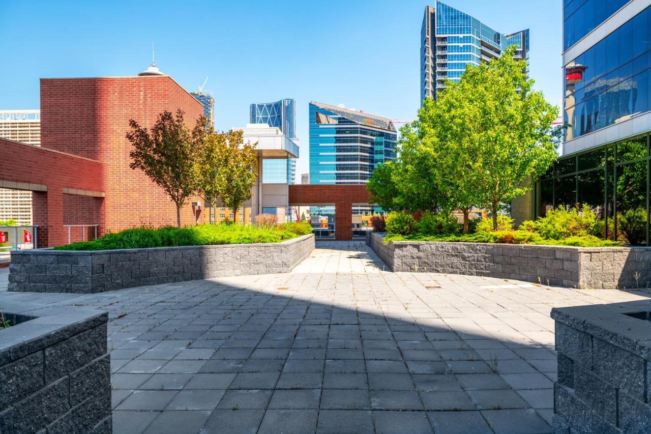 Stylish Downtown Condos By Globalstay YYC Exteriör bild