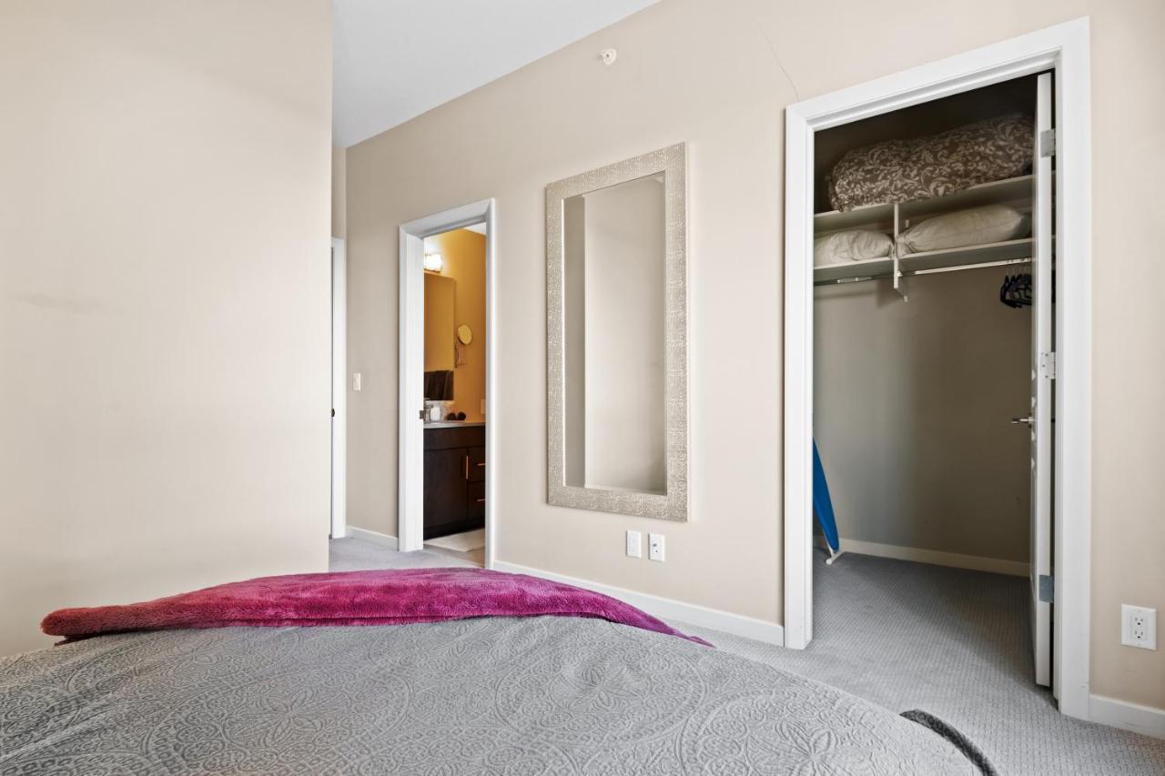 Stylish Downtown Condos By Globalstay YYC Exteriör bild