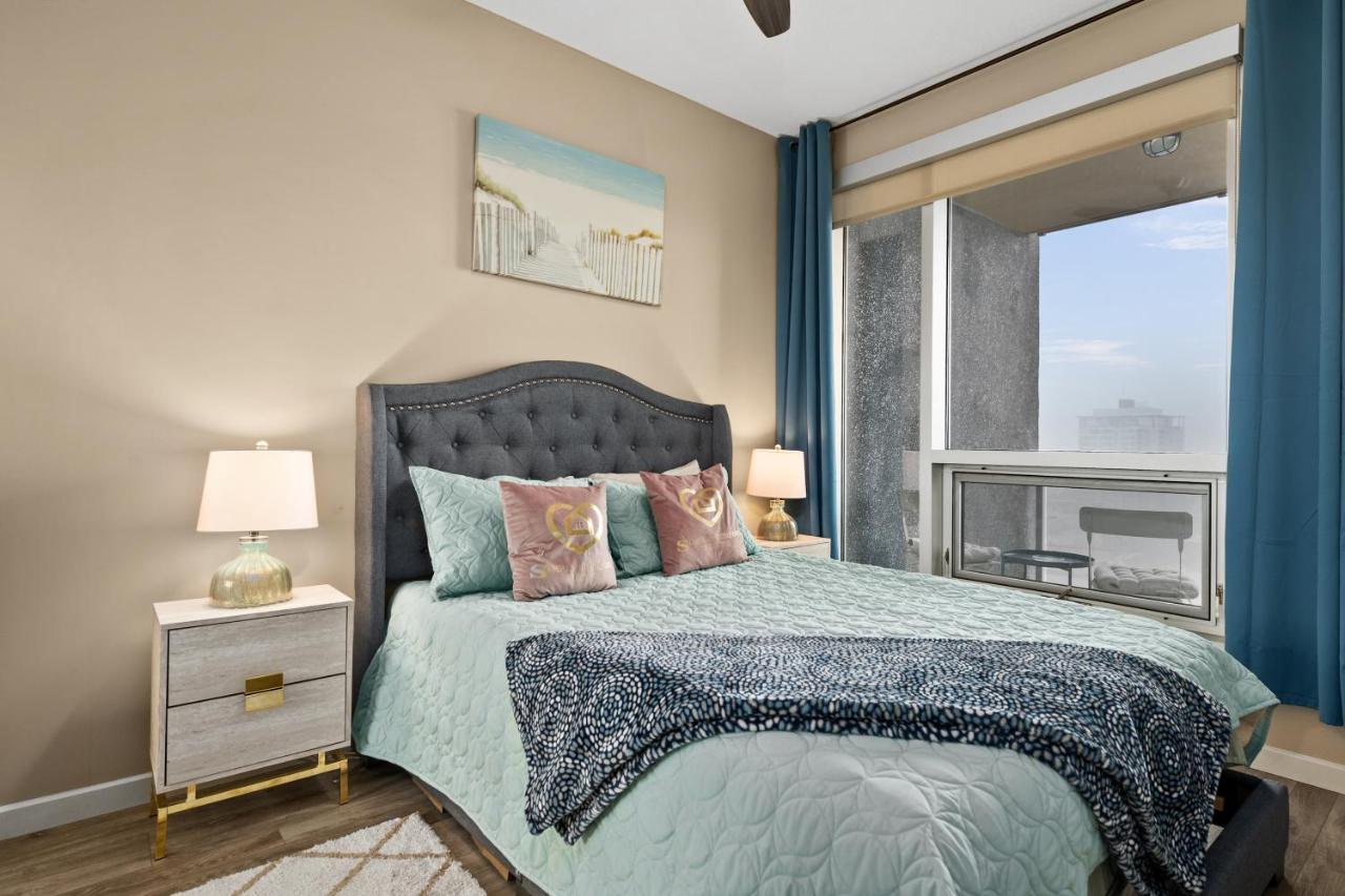 Stylish Downtown Condos By Globalstay YYC Exteriör bild